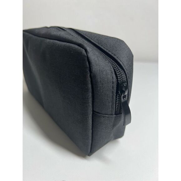 Travel Toiletry Bag Black - Picture 3 of 9